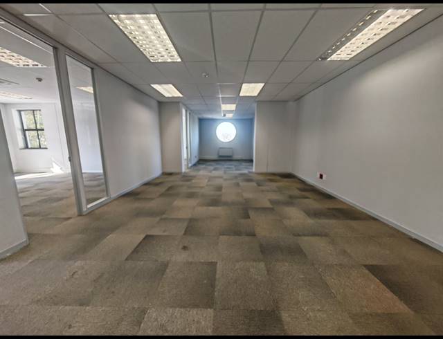 338M² OFFICE TO LET IN ILLOVO
